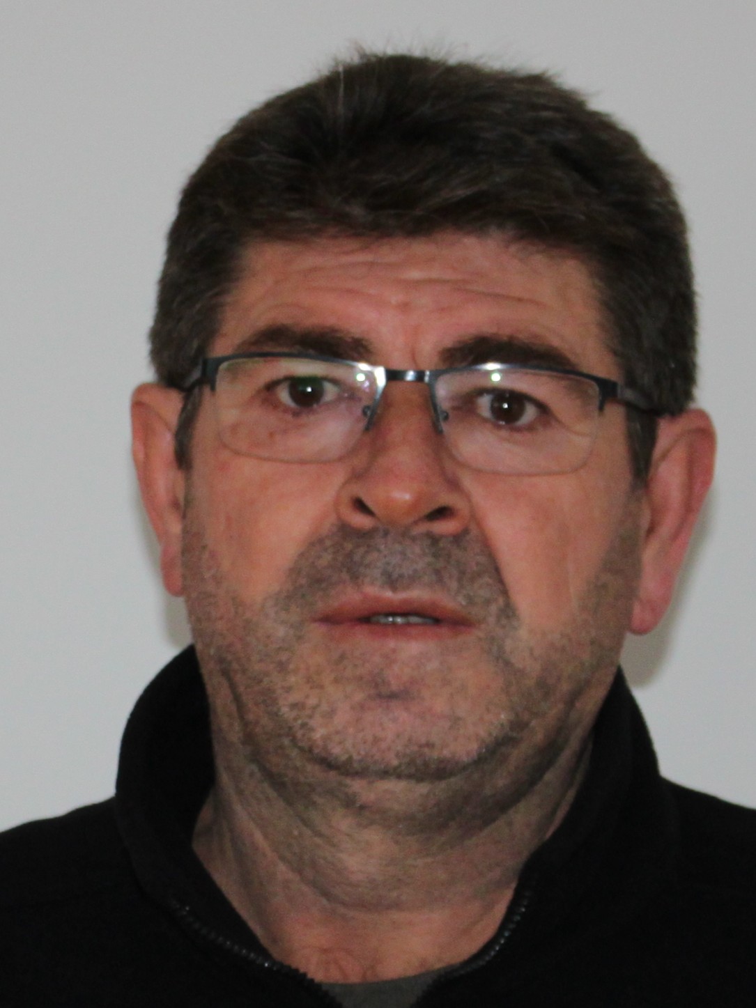 Hikmet Özer